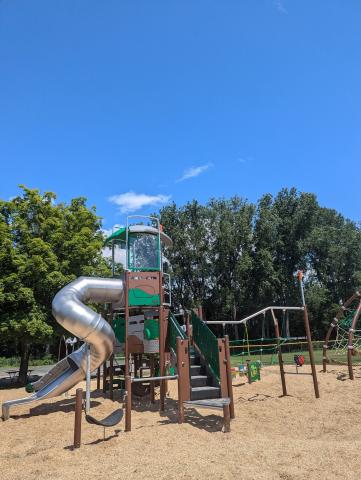 New park equipment at South Platt (Fox Hill) Park 